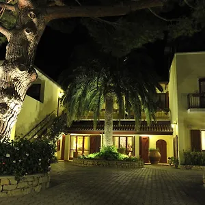 country-hotel-vessus.hotelsalgherosardinia.com/