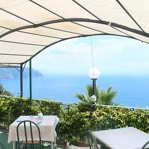 casa-hermosa-amalfi.hotels-amalfi.com/